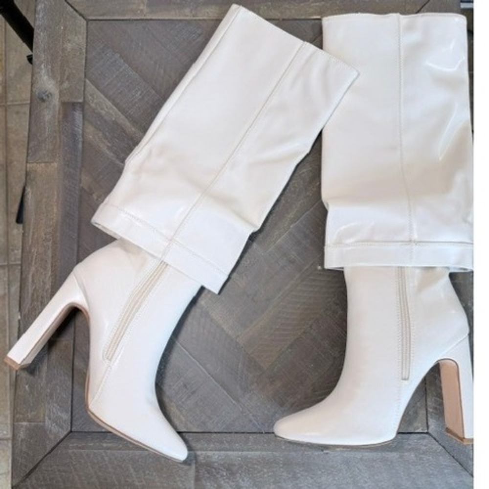 Lulus Lorlia Almond Knee High Boots Size 8 Square Toe Block Heel